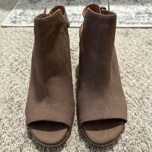 Gentle Souls Booties